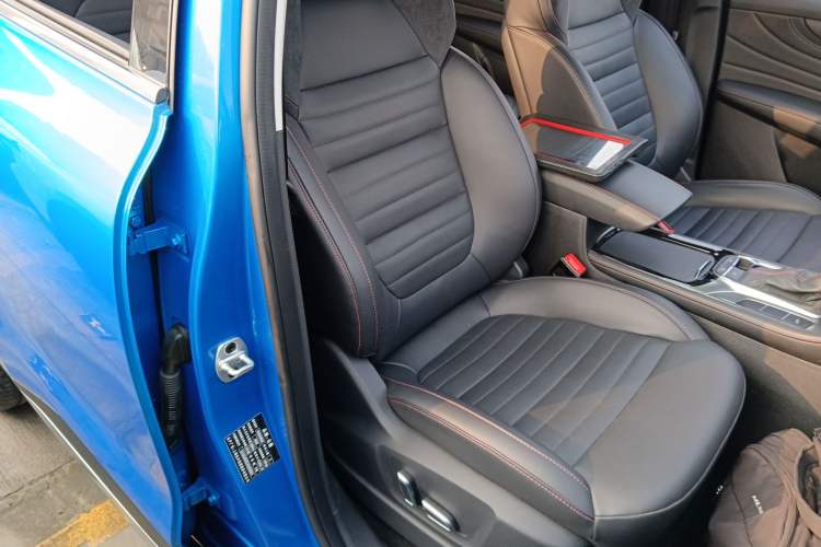 Used MG HS 2018 20T Automatic Two-Wheel Drive Hormone Passion Edition China V Standard