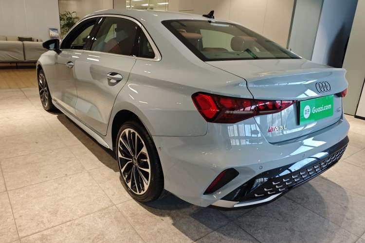 Used Audi A3 2025 A3L Limousine 35TFSI Prestige Edition + Luxury Selection Package
