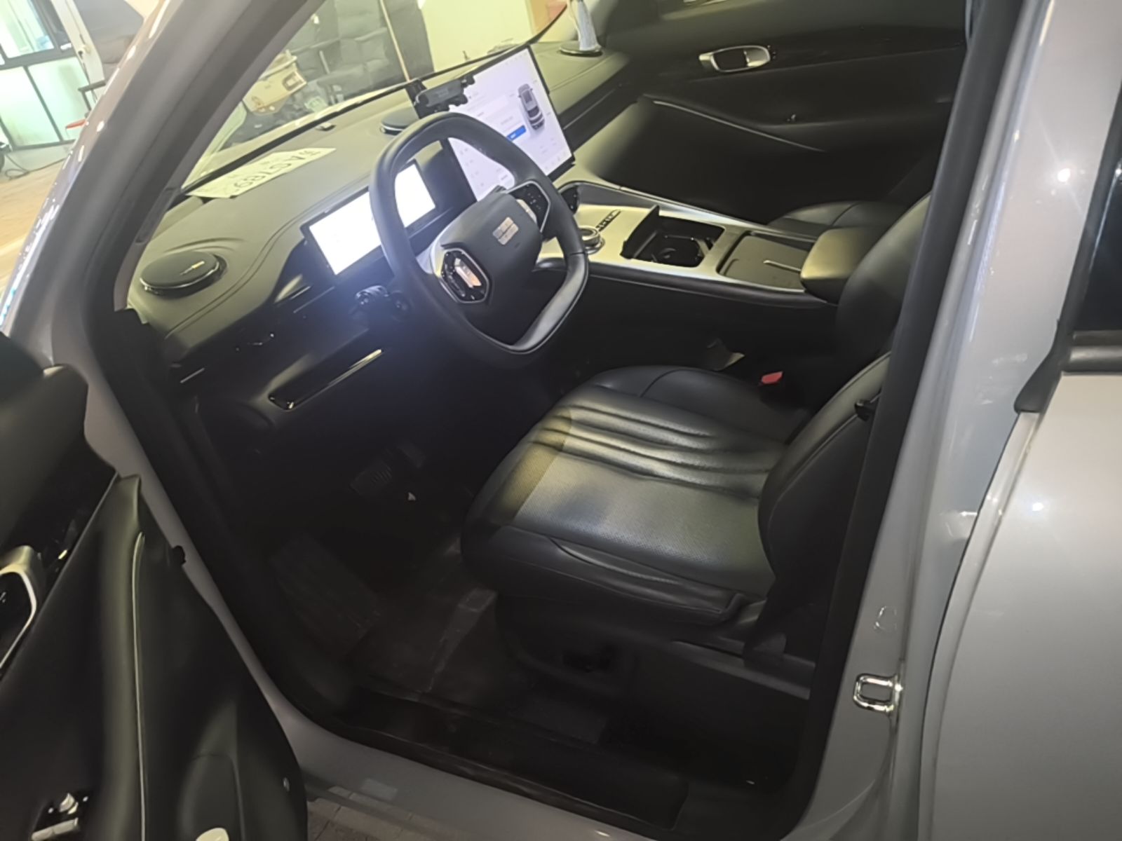 Geely Galaxy E5 2024 440km Exploration Version — снимка 17