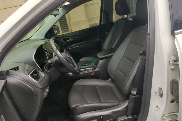 Used Chevrolet Equinox 2019 535T Automatic YuJie Edition China VI Left Front Seat