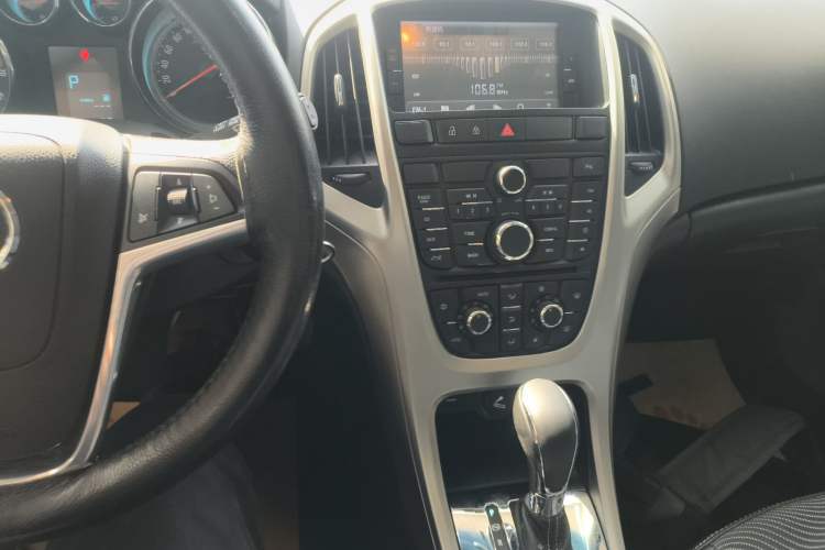 Used Buick GT 2014 XT 1.6L Automatic Fashion Edition