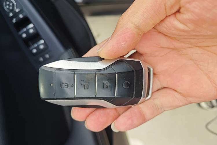 Used BYD Tang 2019 2.0T Automatic SmartConnect Prestige 5-Seater China VI Standard