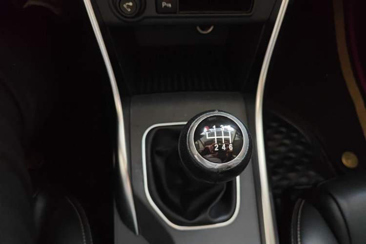 Used BYD Song 2017 Gaishi Upgrade Edition 1.5TI Manual Elite Model
