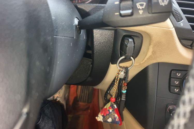 Used BMW X1 2012 sDrive18i Luxury Edition