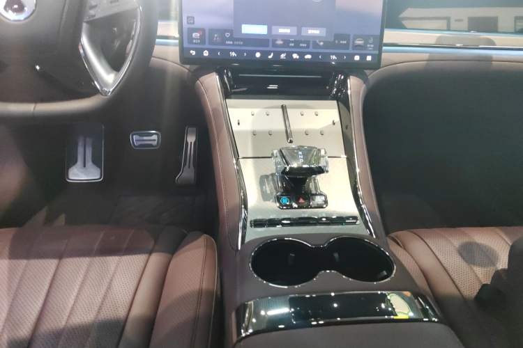 Used Denza Z9GT 2024 1100 4x4 Pro Version