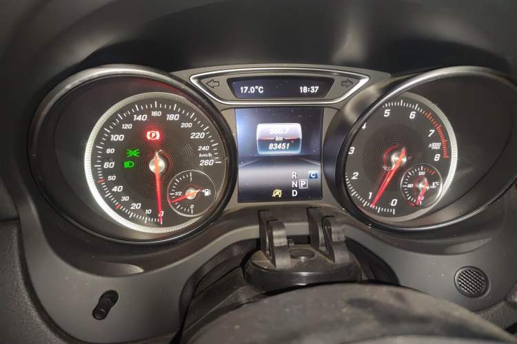 Used Mercedes-Benz GLA 2017 GLA 200 Fashion Model
