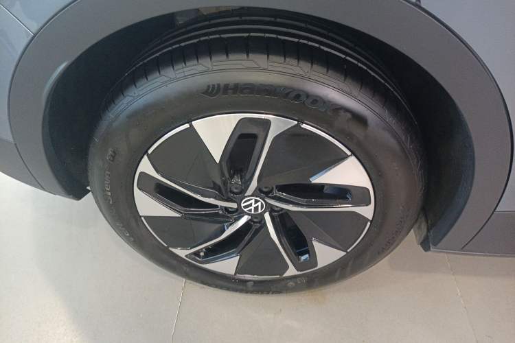 Used Volkswagen ID.4 CROZZ 2025 Pure Edition