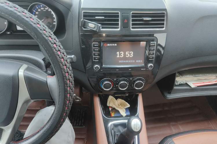 Used FORTHING Joyear X5 2015 1.6L Manual Luxury Model