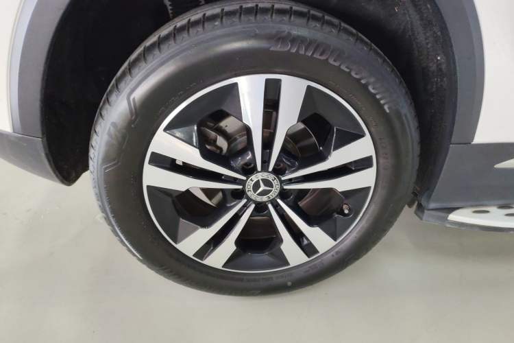 Used Mercedes-Benz GLA 2022 Facelifted GLA 200 Exterior 5