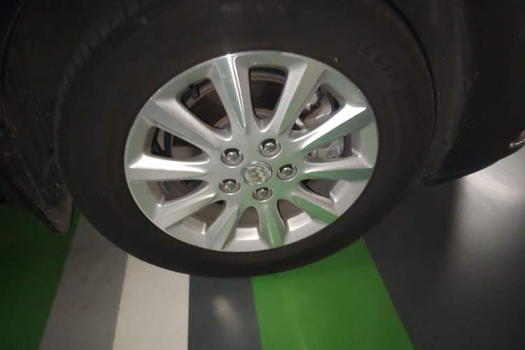 Used Buick GL8 2013 3.0L GT Luxury Business Haoya Edition
