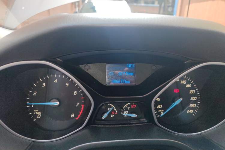 Used Ford Focus 2012 Sedan 1.6L Manual Comfort Model