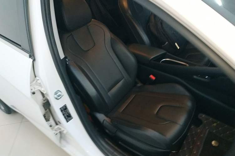 Used Hyundai Elantra 2022 1.5L CVT GLX Elite Edition
