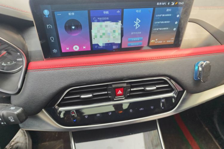 Used SOL X8 2021 300T DCT Leading Smart Connectivity Version 7 Seats