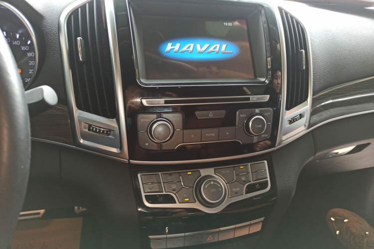 Used Haval H9 2015 2.0T Four-Wheel Drive Luxury 7-Seater