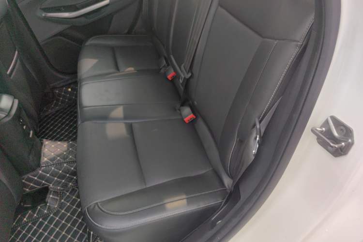 Used Ford Escort 2015 1.5L Manual Fashion Edition