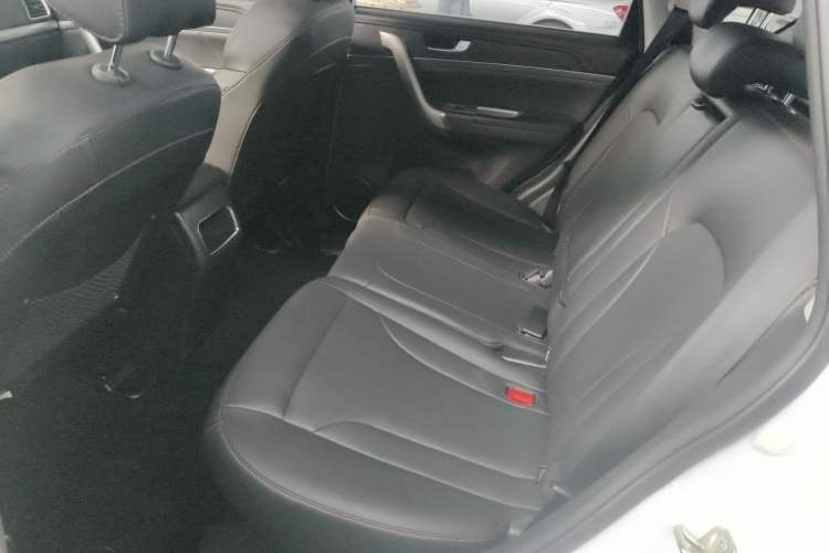 Used Haval H6 2017 Restyled Red-Label Sport Version 1.5T Automatic Two-Wheel Drive Luxury Trim