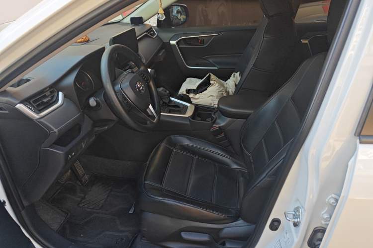 Used Toyota RAV4 2023 2.0L CVT Two-Wheel Drive Urban Edition