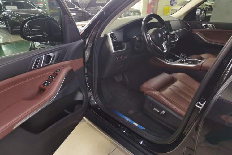 Used BMW X5 2021 xDrive30i X Design Package
