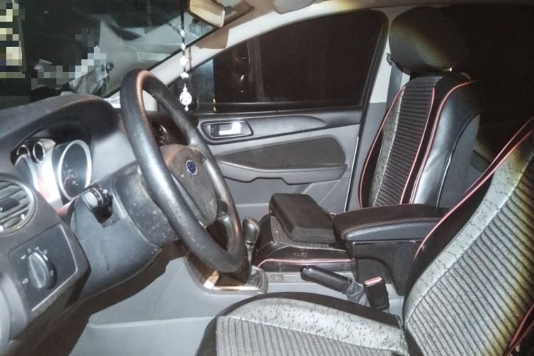 Used Ford Focus 2011 Hatchback 1.8L Manual Comfort Model
