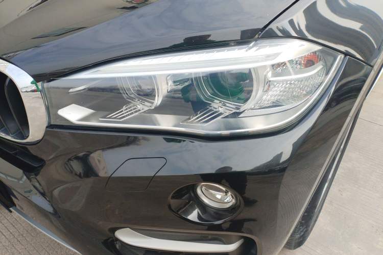 Used BMW X6 2015 xDrive35i Leading Model
