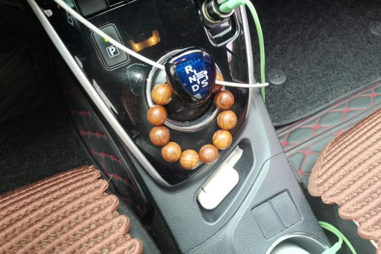 Used Toyota Corolla 2018 Dual-Engine 1.8L E-CVT Smart Edition
