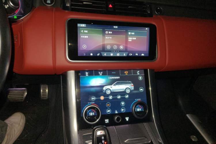 Used Land Rover Range Sport 2021 3.0 L6 YAO Black Edition Audio And AC Panel