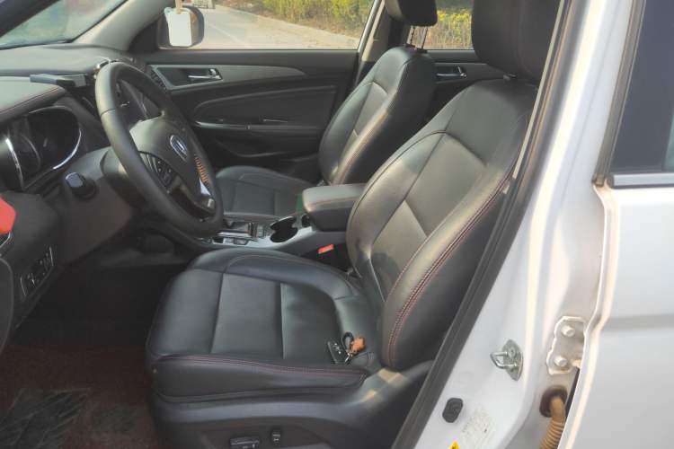 Used CHANGAN CS75 2017 Shangkui Edition 1.5T Automatic Sharp Model
