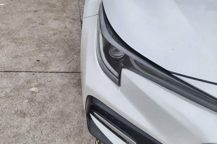 Used Toyota Levin 2021 Dual-Motor 1.8H E-CVT Sport Edition Right Front Headlight