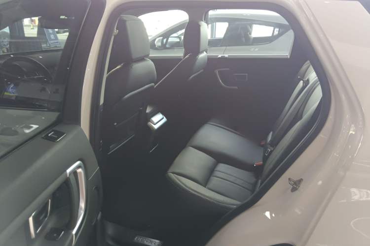 Used Land Rover Discovery Sport 2016 2.0T SE
