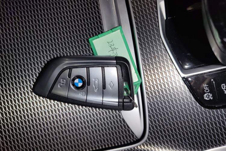 Used BMW X6 2022 Second Facelift xDrive40i Luxury Version M Sport Package
