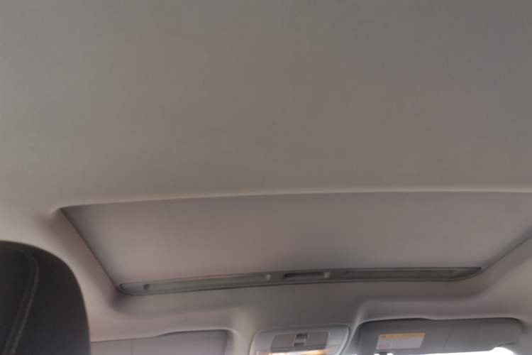 Used Roewe i6 2017 20T Manual Luxury Edition