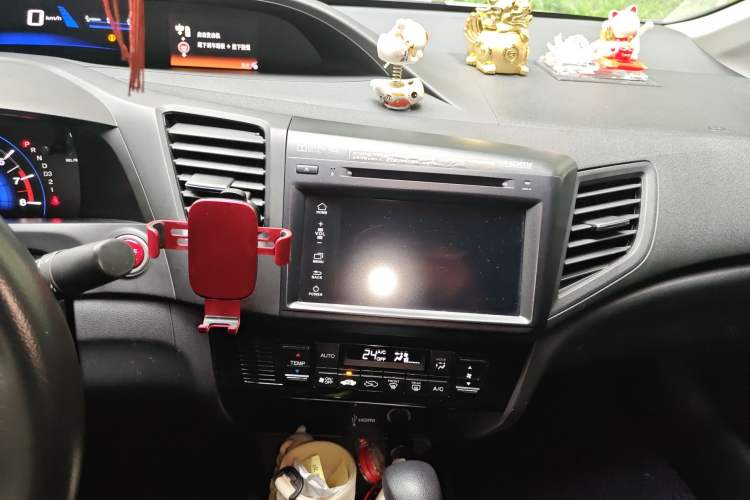 Used Honda Civic 2014 1.8L automatic luxury edition