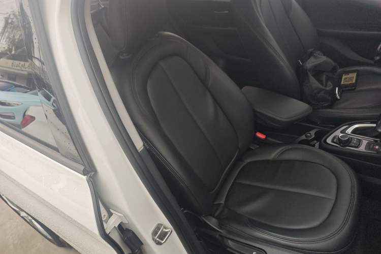 Used BMW 2 Series Active Tourer 2016 218i Fashion Model Right Front Seat