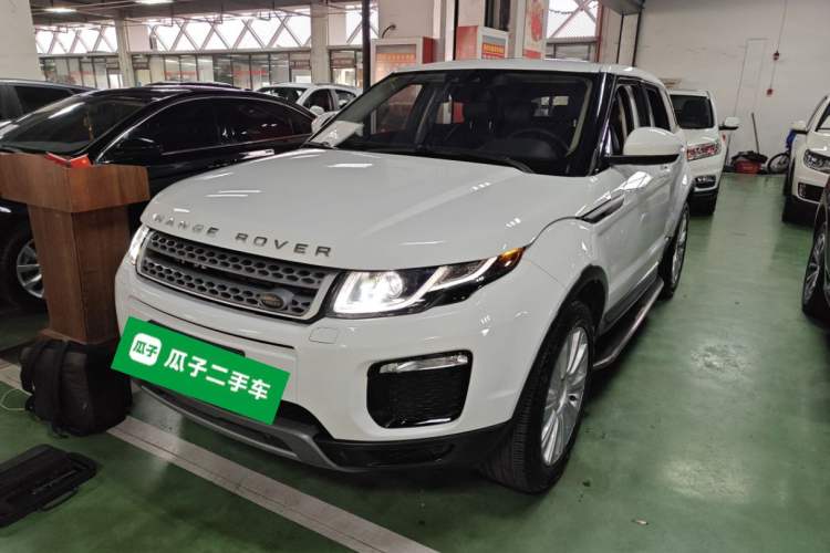 Used Land Rover Range Evoque 2018 240 PS SE Smart Brilliance Edition