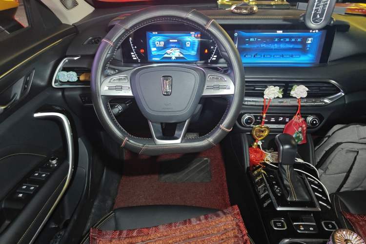 Used Bestune T77 2019 230 TID Automatic Luxury Version China VI Emission Standard
