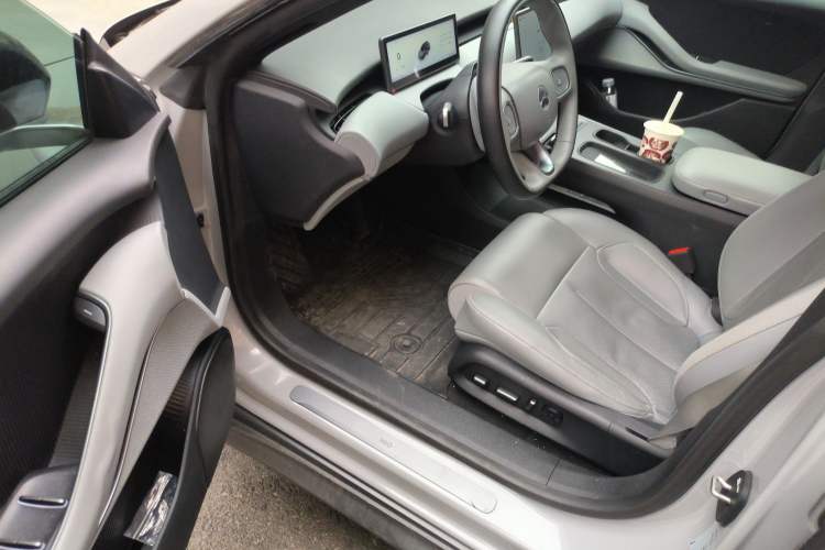 Used Nio ET5T 2023 75 kWh Touring
