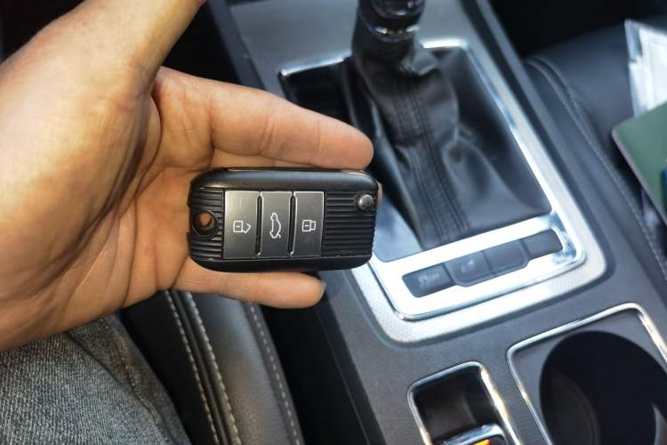 Used Roewe i6 2018 20T Automatic Internet Smart Edition