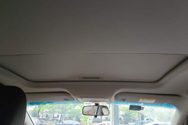 Used Chevrolet Monza 2021 320 Automatic Enjoyment Sunroof Edition Headliner