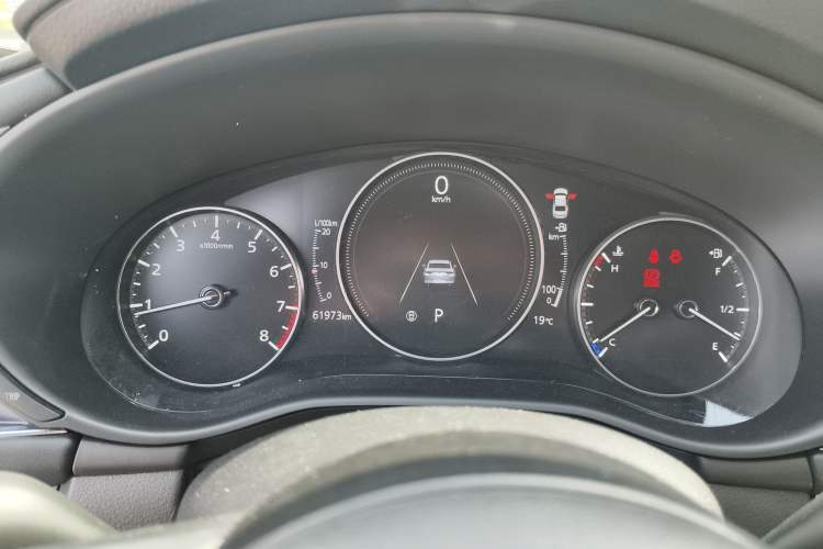 Used Mazda 3 Axela 2023 2.0L Automatic ZhiZhen Edition Instrument Cluster