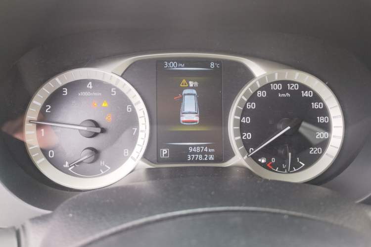 Used Nissan Terra 2018 2.5L Automatic 2WD Luxury Edition Instrument Cluster