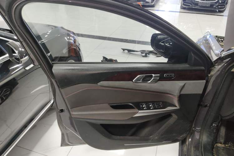 Used Lynk & Co 02 2021 1.5TD DCT Two-Wheel Drive Champion Edition