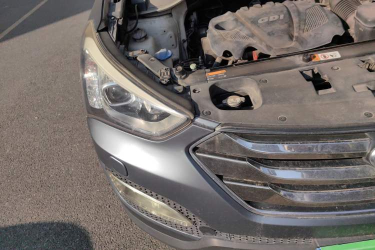 Used Hyundai Santa Fe 2013 2.4L Automatic 4x4 Prestige Edition