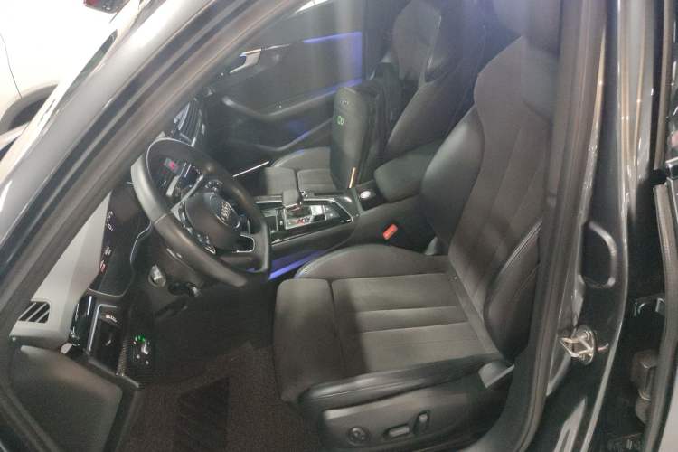 Used Audi A4L 2022 45 TFSI quattro Prestige Dynamic Edition
