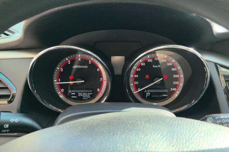 Used Bestune B70 2014 2.0L automatic luxury version