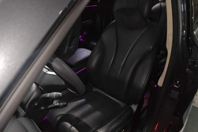 Used Hima AITO M7 2022 1.5T Four-Wheel Drive Luxury Edition
