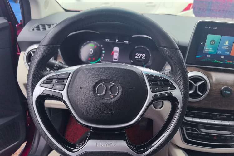 Used BAIC Beijing EU5 2018 R500 Smart Wind Edition
