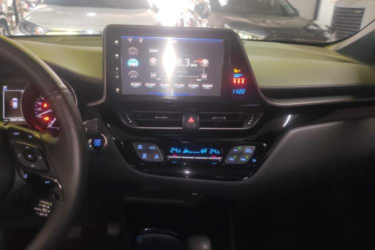 Used Toyota IZOA 2020 2.0L Yi Xiang CARE