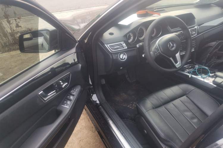 Used Mercedes-Benz E-Class 2015 Facelift E 200 L Sport Edition