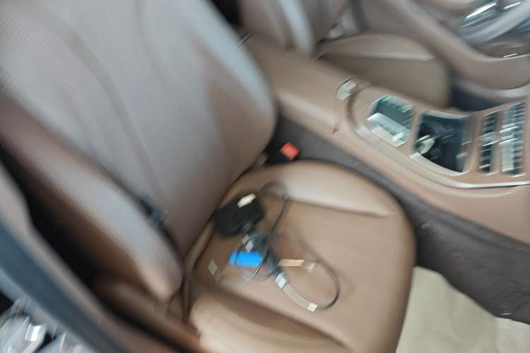 Used Mercedes-Benz E-Class 2020 E 300 L Luxury Model
