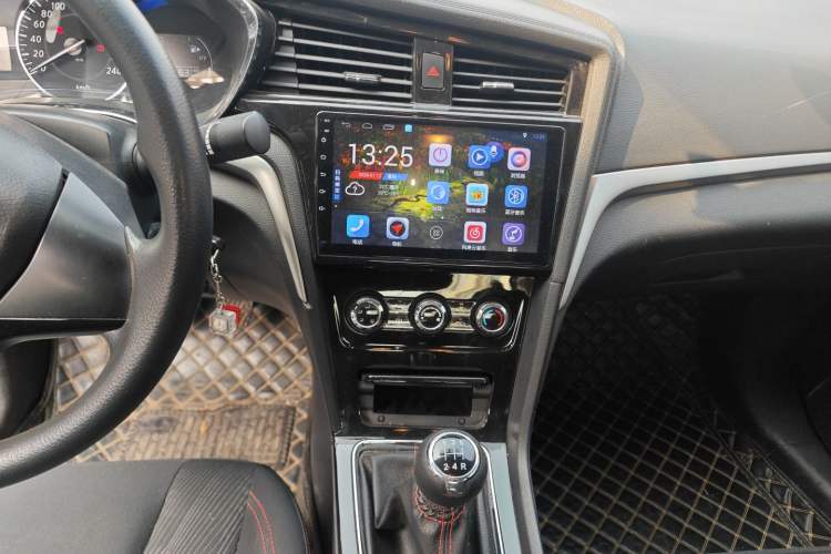 Used Venucia D60 2019 1.6L Entry Manual Fashion Edition
